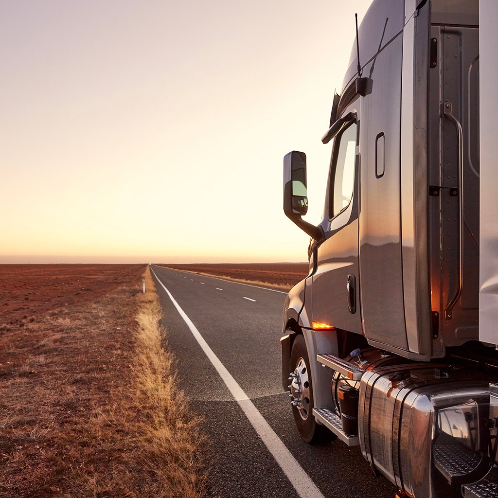 Luxury cargo convoy delivered across UAE desert highways — on time and intact.